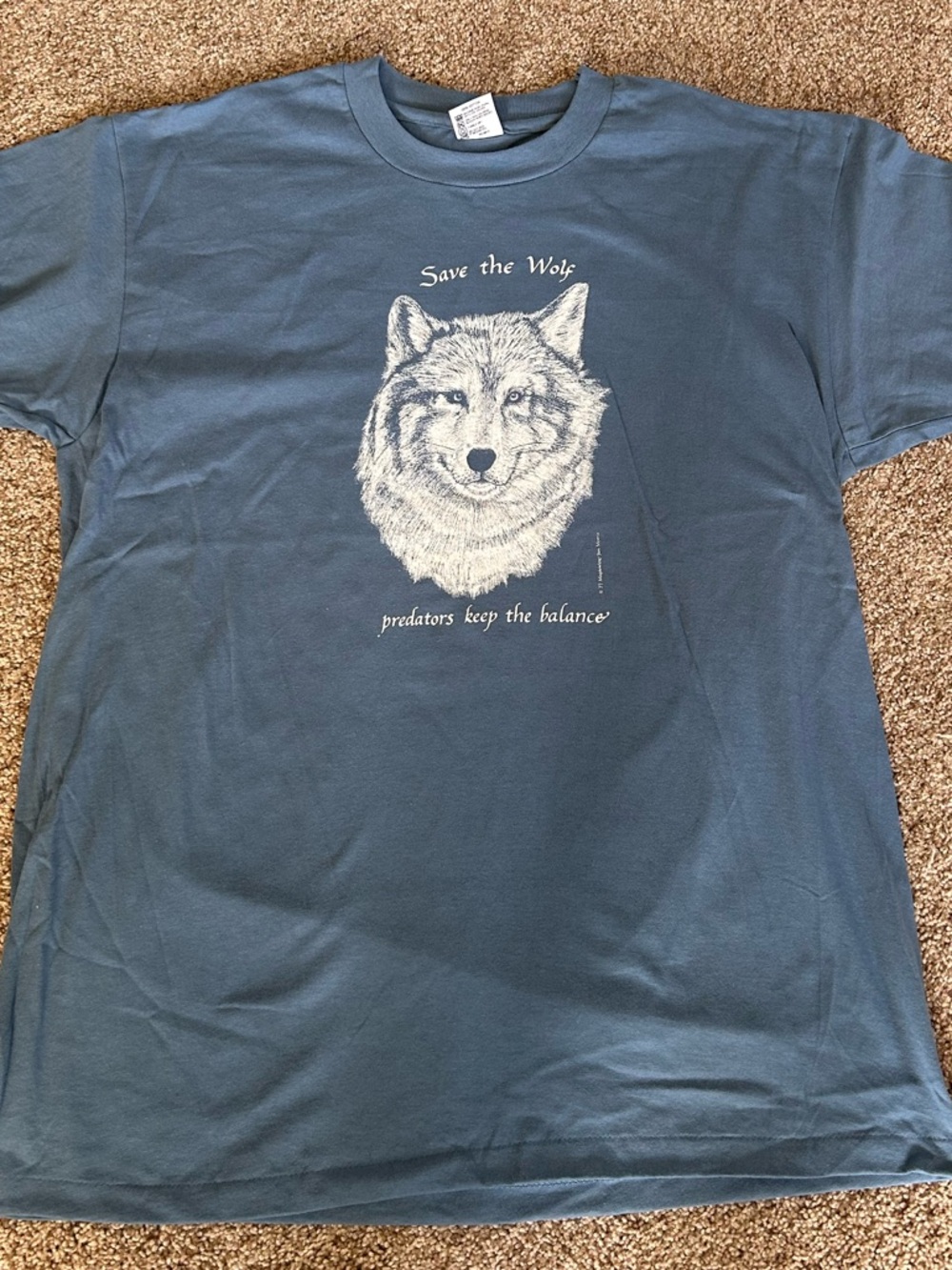 VTG Jim Morris 90’s Save The Wolf 100% Cotton T. Made in USA. Single stitch. Eco